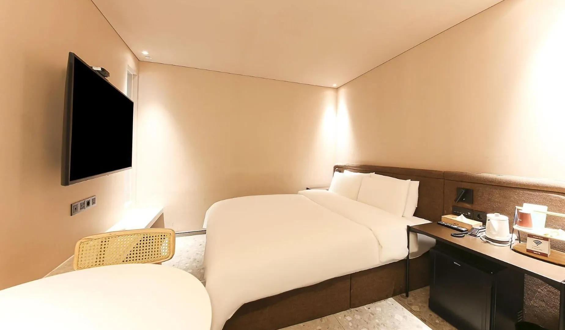 Mute Hotel Pusan