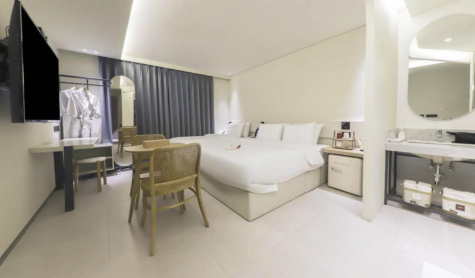 بوسان Mute Hotel موتيل